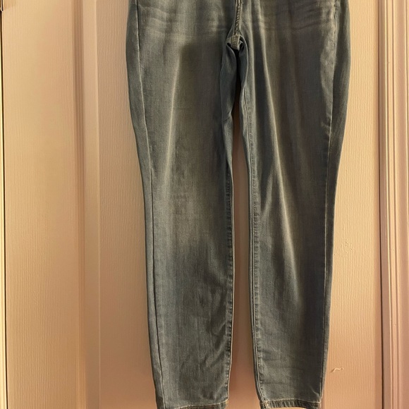 Jeans - Picture 4 of 8